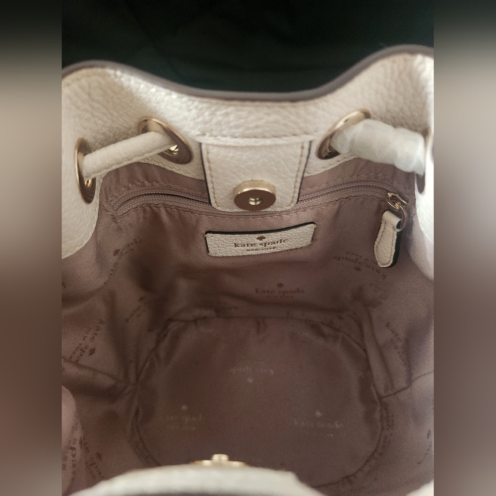 Kate Spade Ivory White Mini Bucket Bag With Coin Purse - Picture 11 of 14